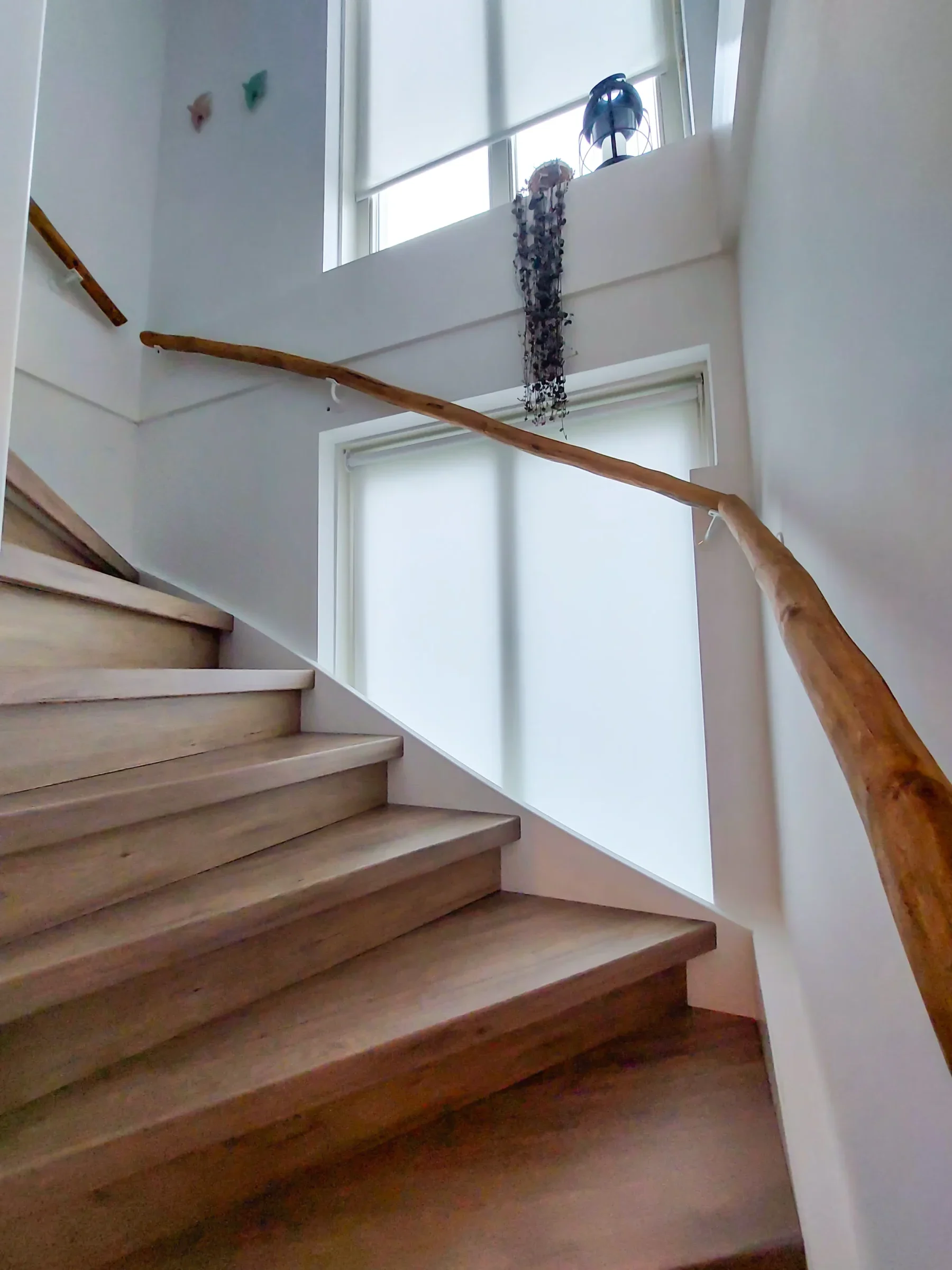 Boomstam Trapleuning Oak recht (2)