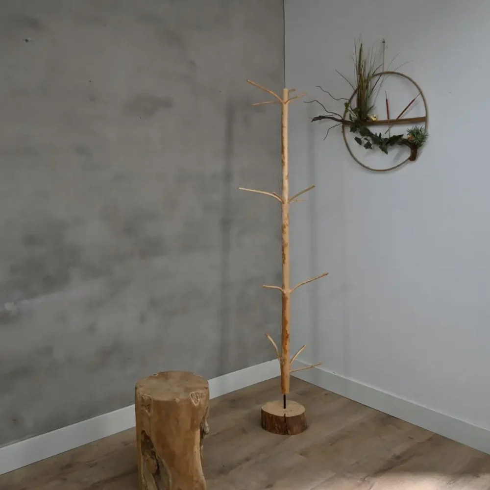Stehende Garderobe | Elegant | Jorn | Mit natürlichen Seitenästen | 165 cm