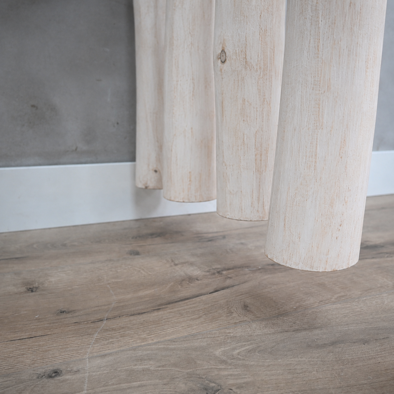 White wash stam aan ophangrail (3)